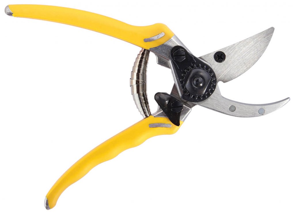 Bypass Pro Pruner Yellow Opened – Dramm Lawn & Garden